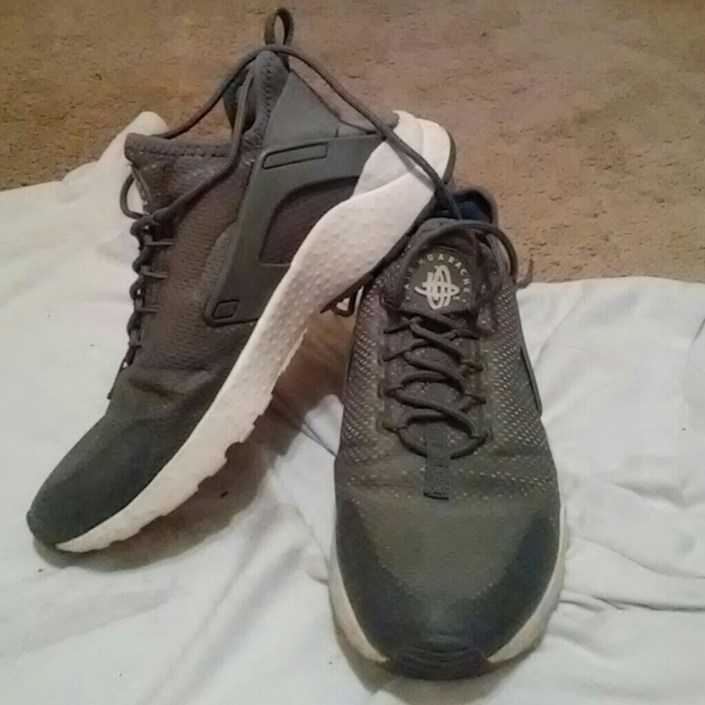 Gray Nike Air Huraches